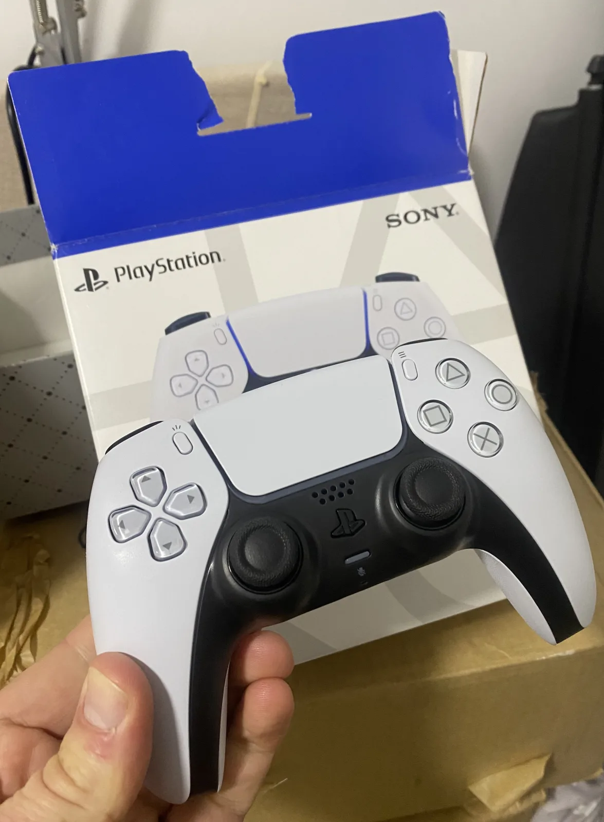 Sony Playstation ps4 controller in box we thought it was for ps5 but it comes up on the screen as ps4